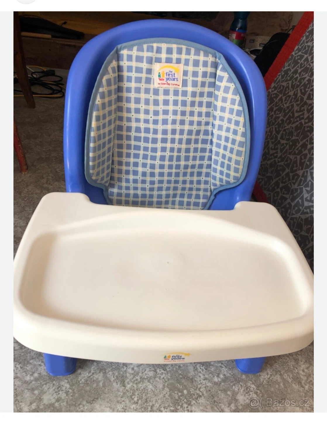 Baby booster chair / High chair (like new) - photo 4