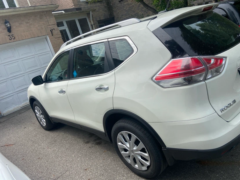 2015 Nissan Rogue SV AWD - photo 3