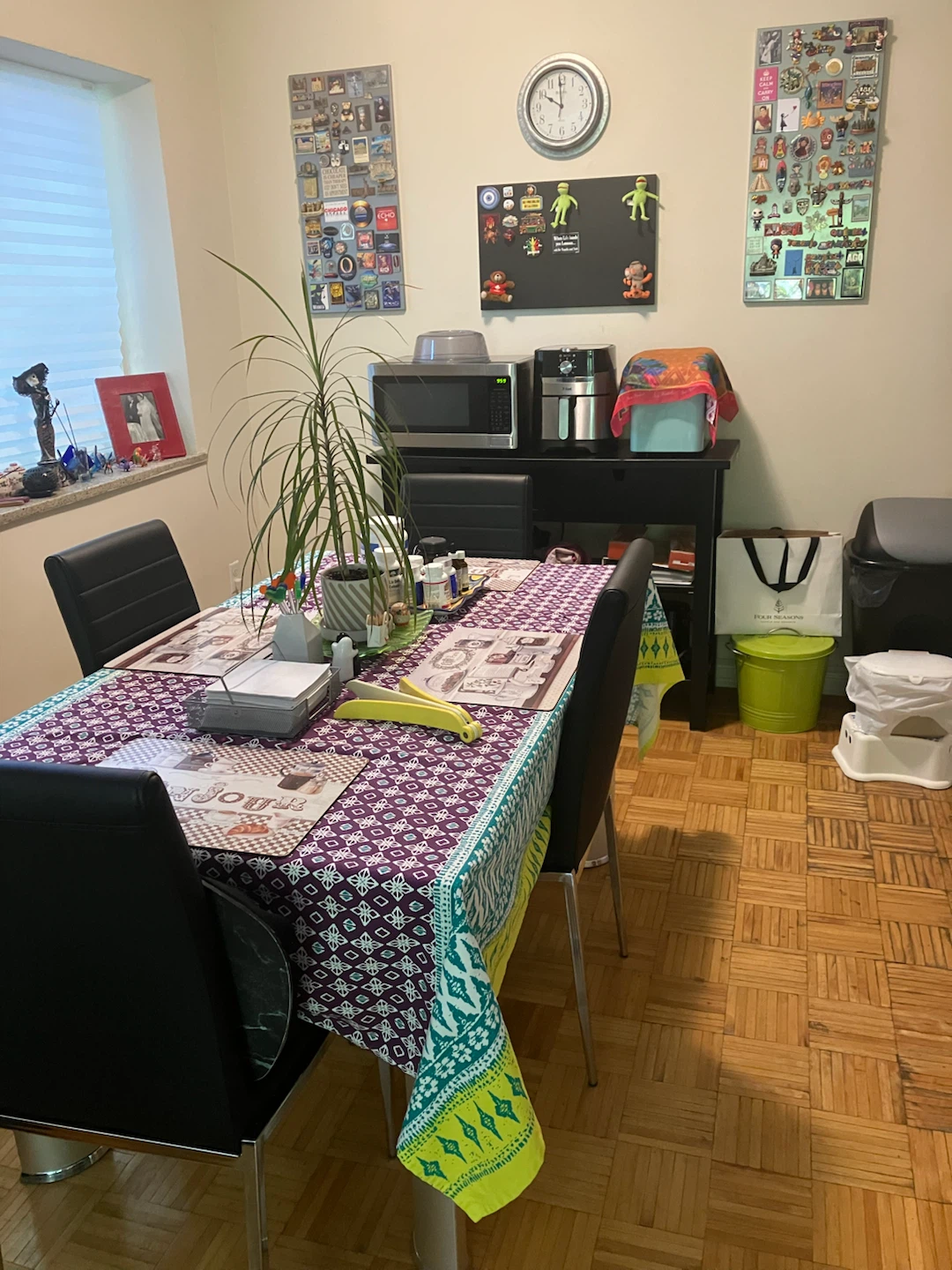 Dining table - photo 2