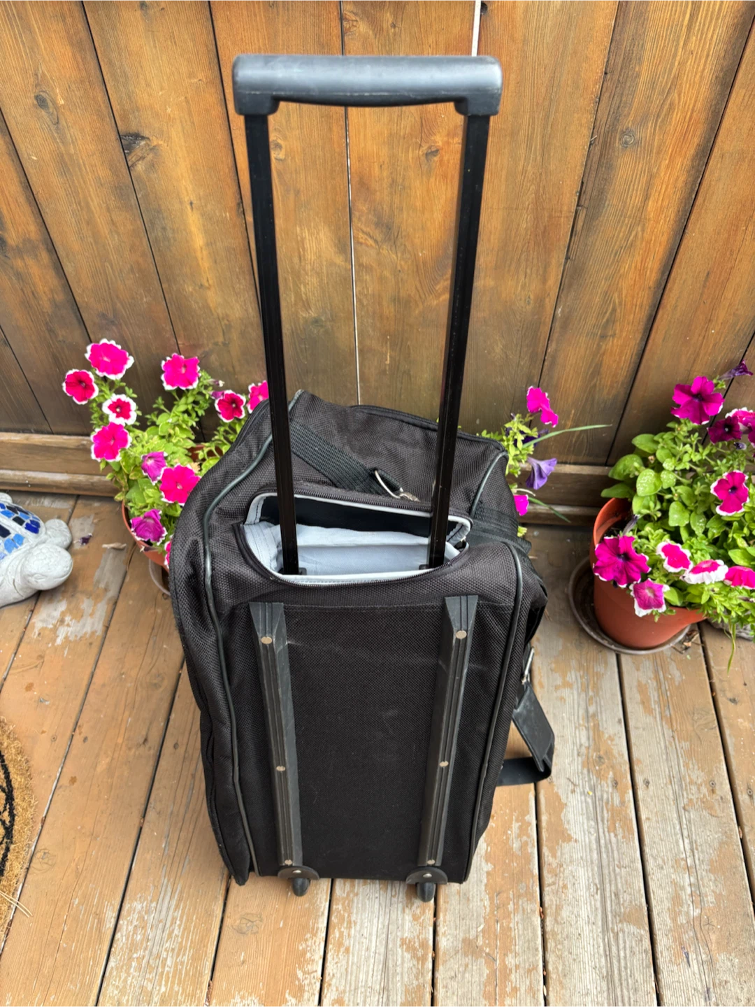 Chaps Black Rolling Duffle Bag - photo 4