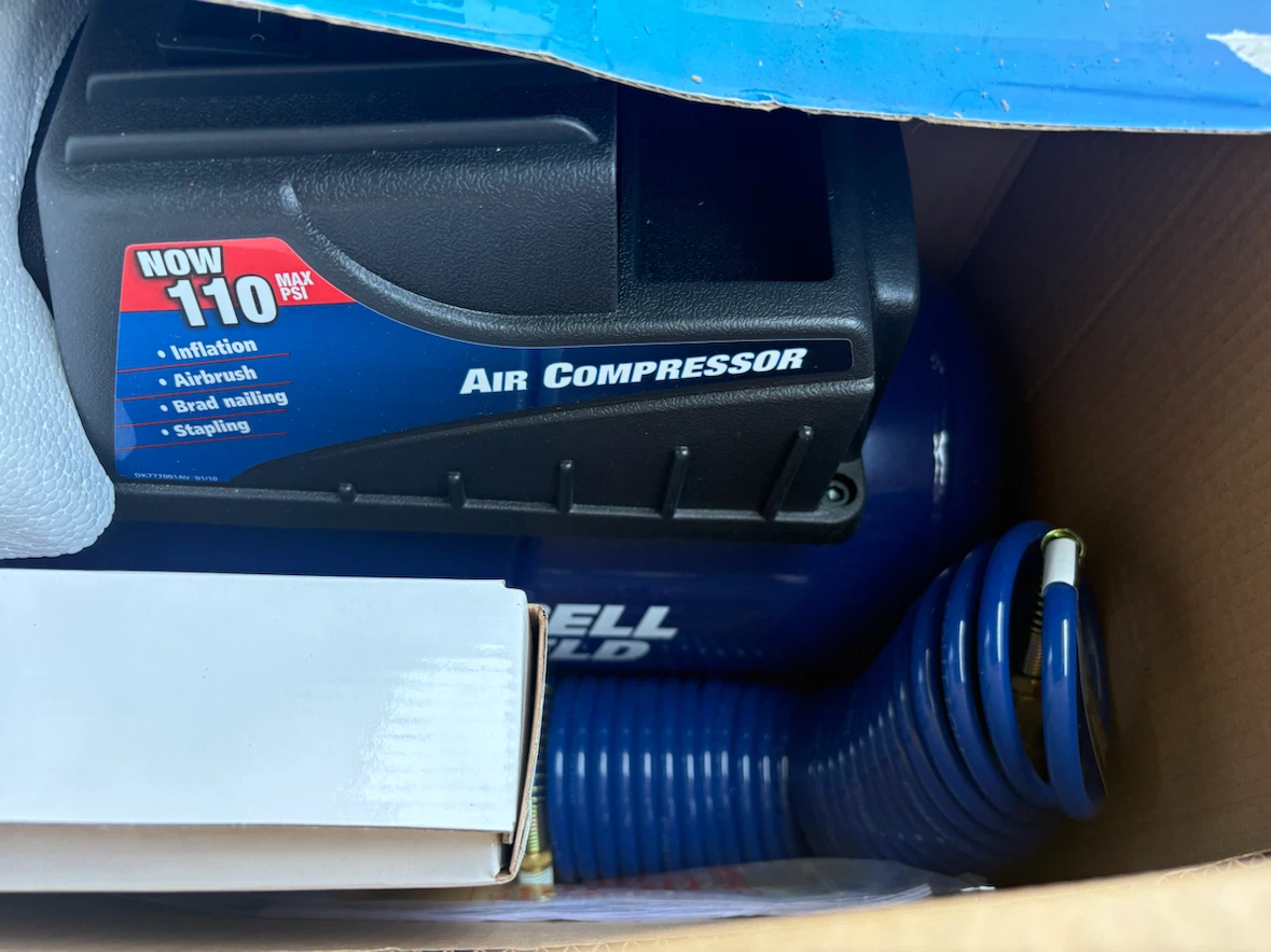 Campbell Hausfeld Air Compressor & 2-in-1 Brad Nailer/Stapler - photo 4