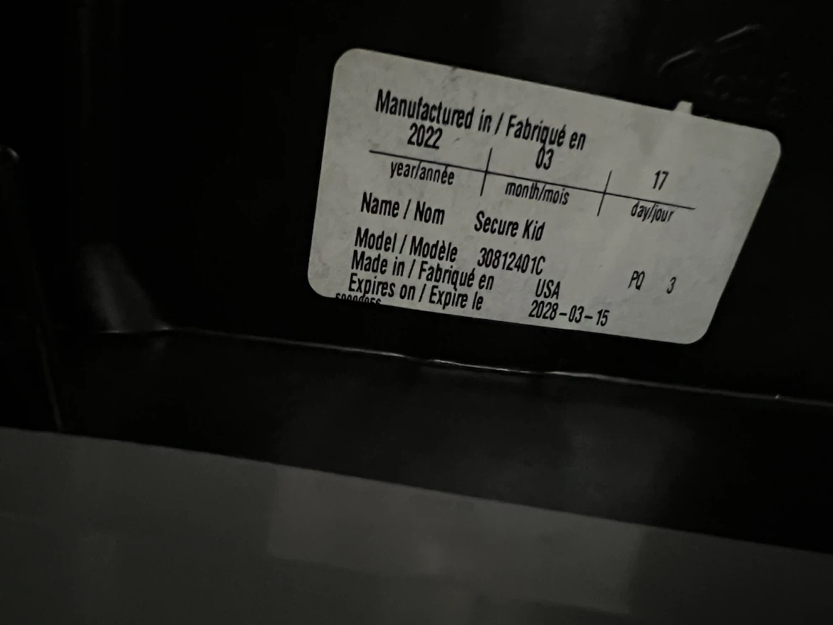 Evenflo Car Seat - photo 2