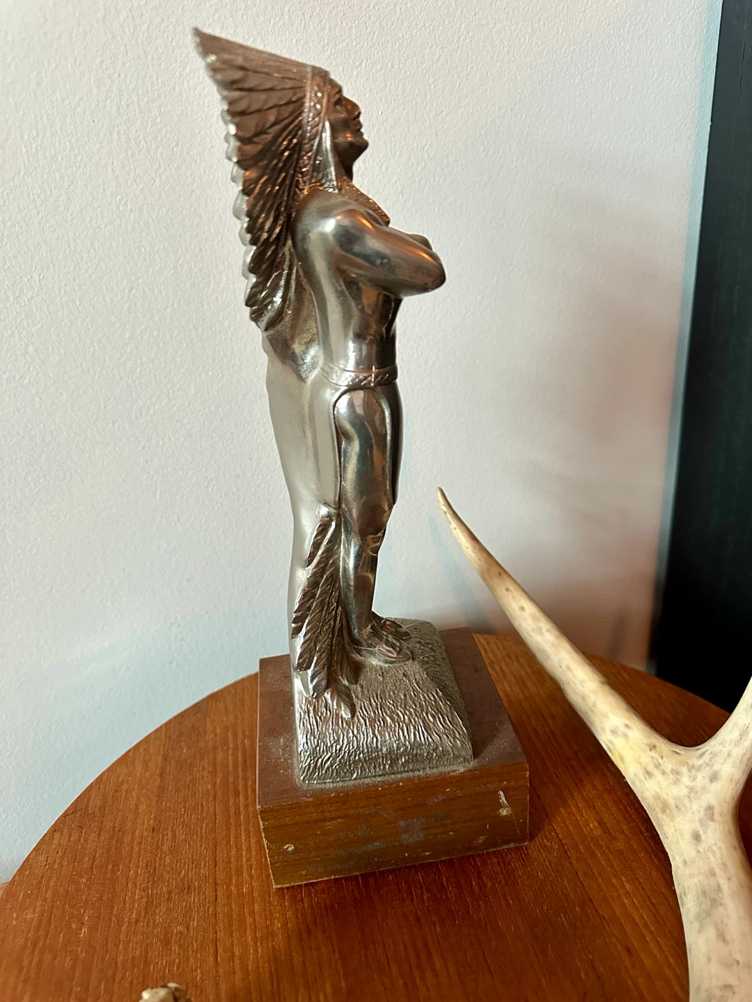 VINTAGE MID CENTURY MODERN CHROME NATIVE CHIEF STATUE INDIGENOUS - photo 3