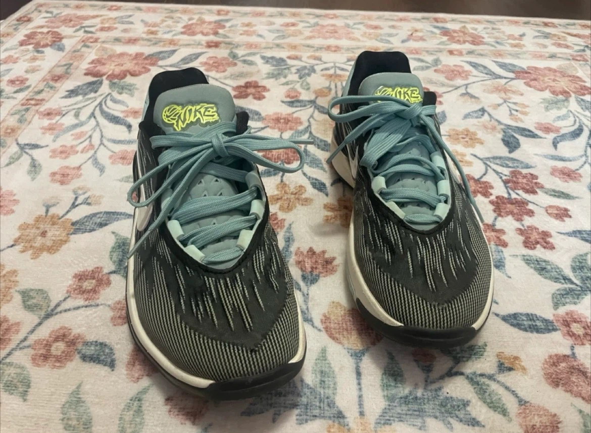 Nike Air Zoom G.T. Cut 2 Women’s