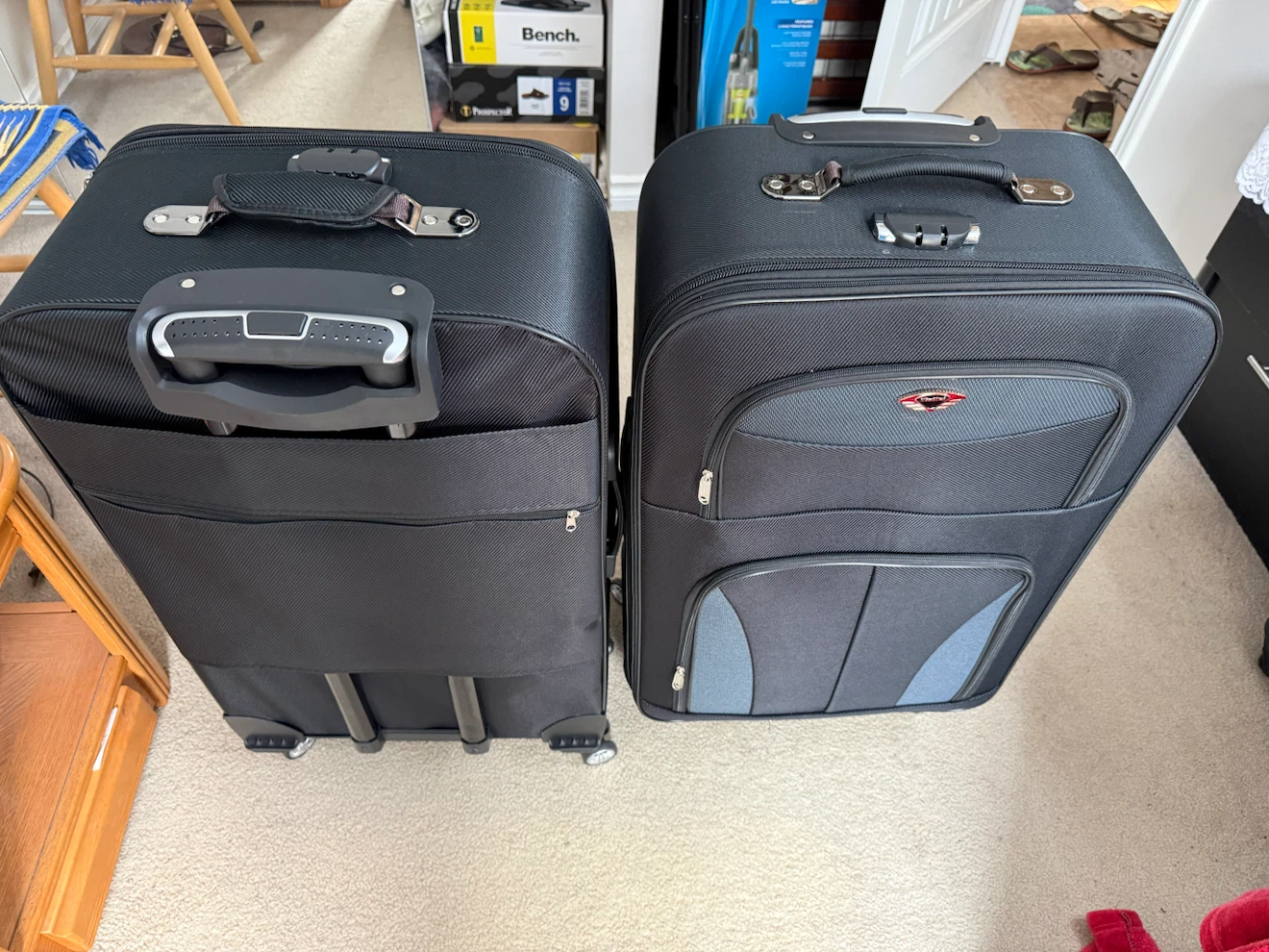 Set of 2 Black Travel Suitcases - photo 2