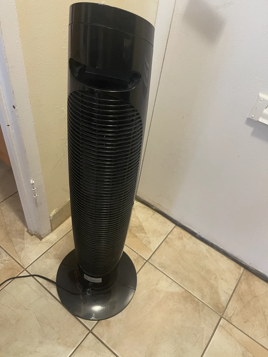 Hampton Bay Black Tower Fan - photo 2