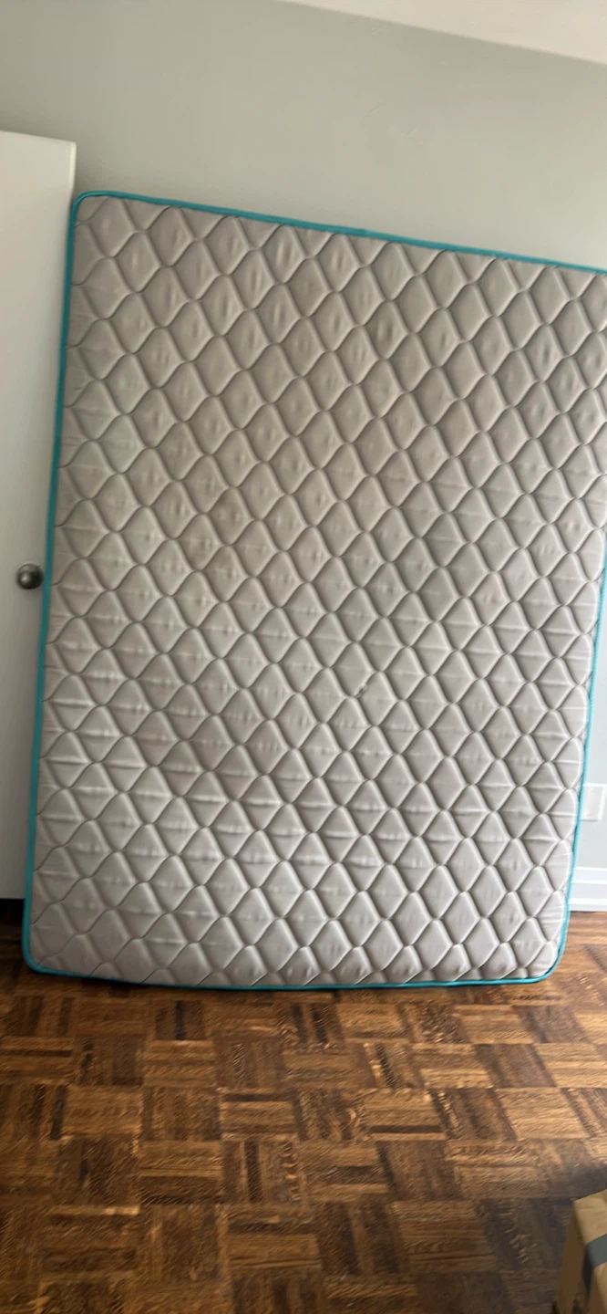 Queen size Quilted Mattress from smoke free and pet free home