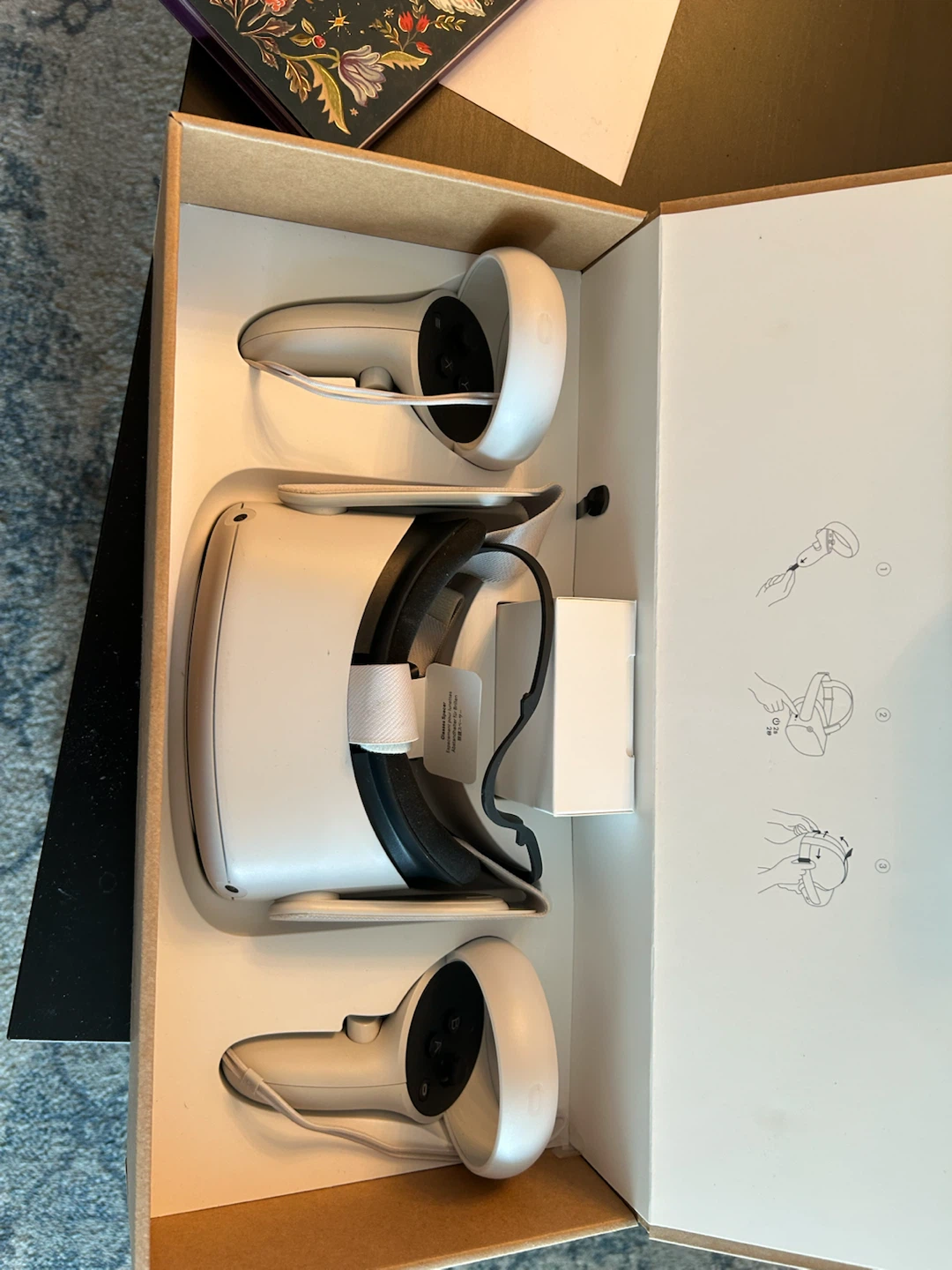 Oculus Quest 2 VR Headset