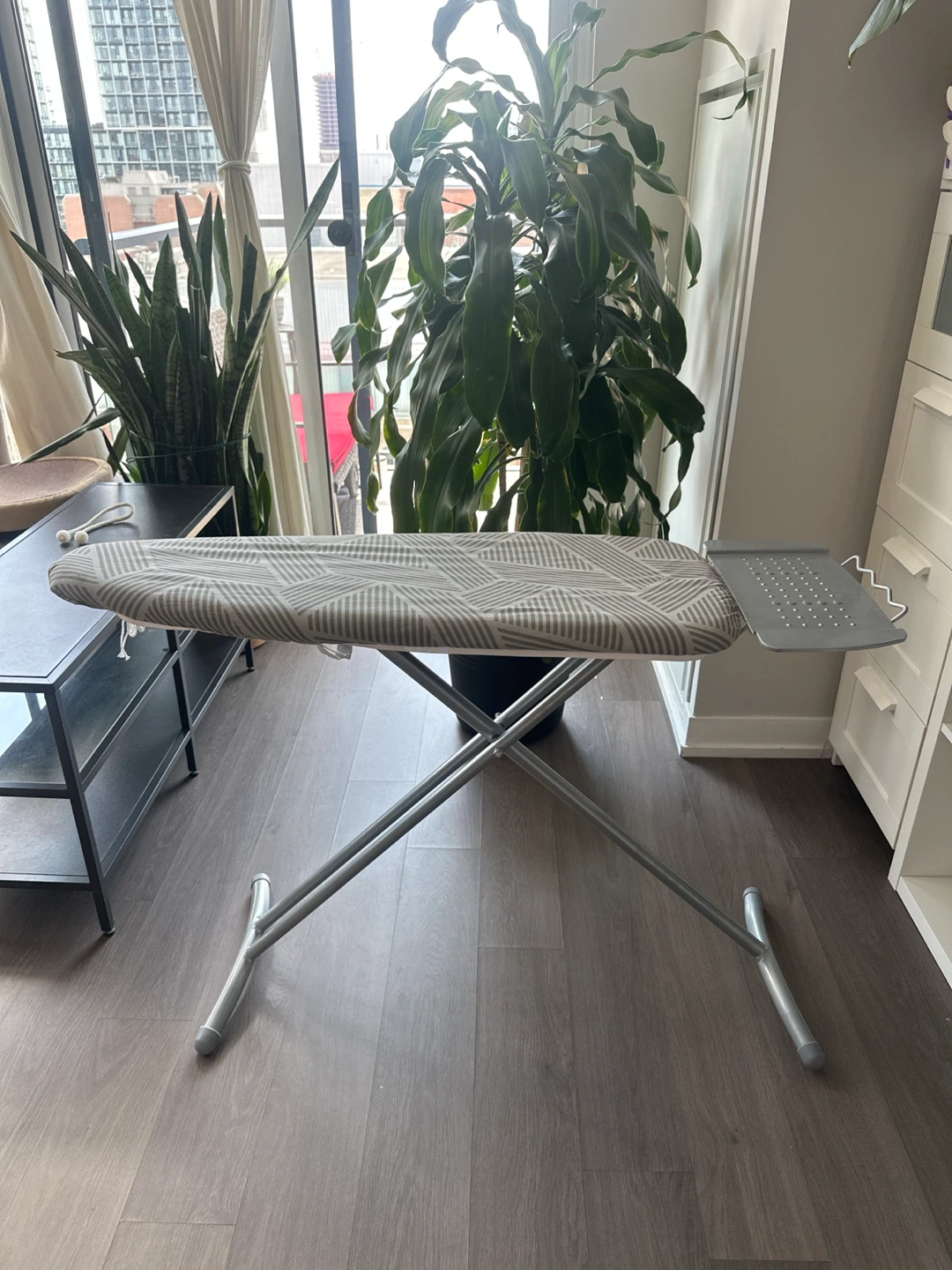 Ironing Board with Patterned Cover - photo 2