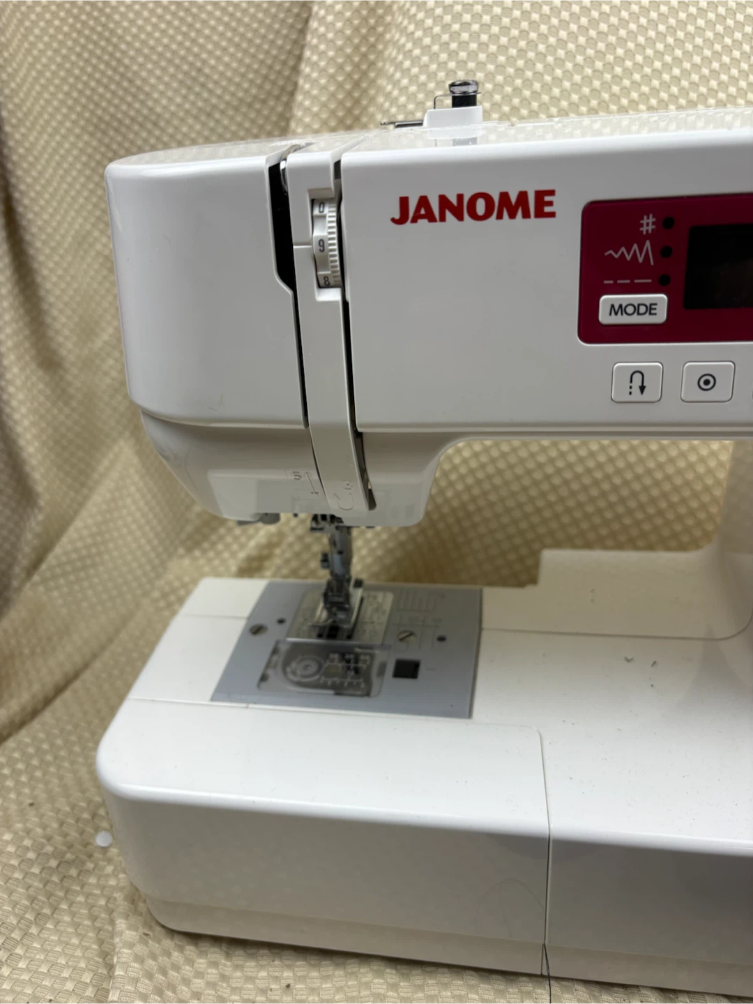 Janome Sewing Machine - photo 3