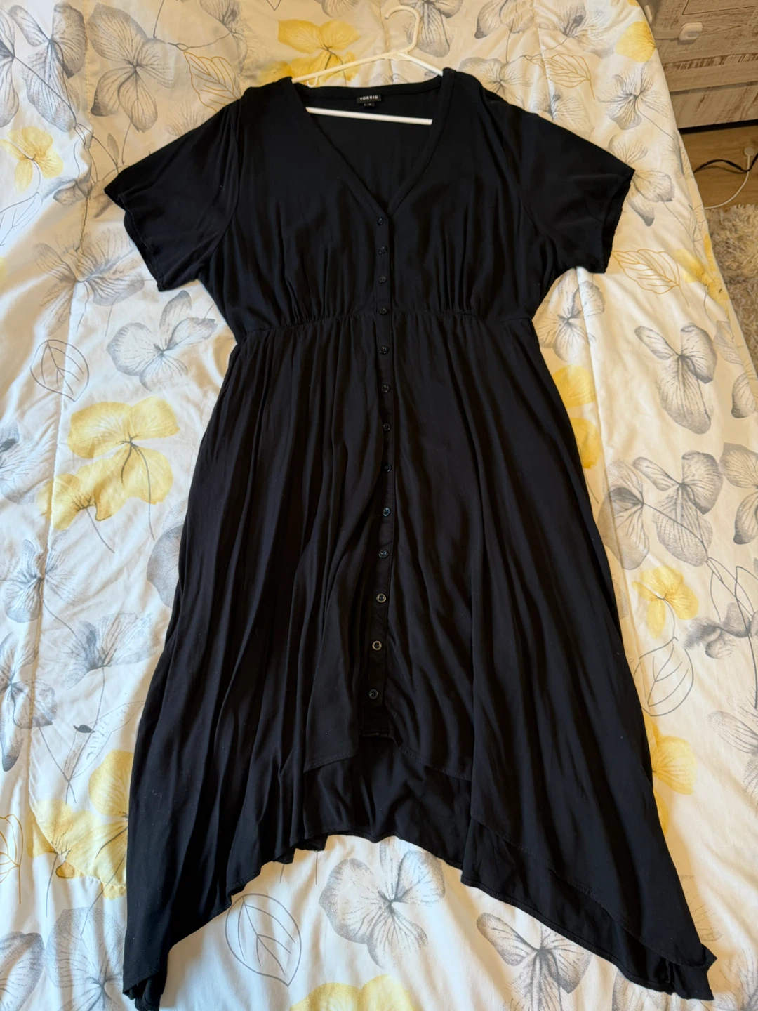 Torrid Black Button-Front Midi Dress Size 3 - photo 2