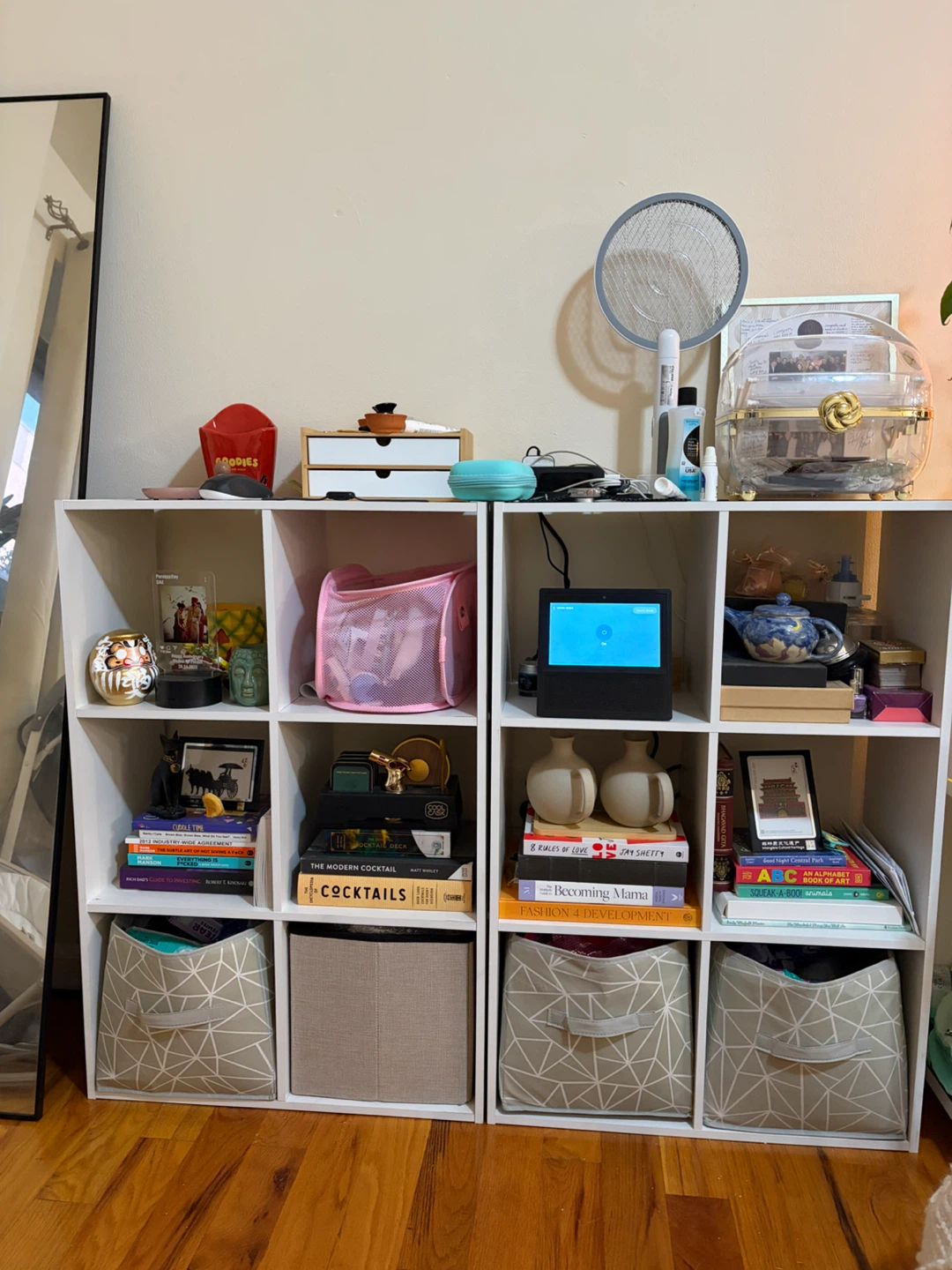 2 White Cube Storage Shelf Unit