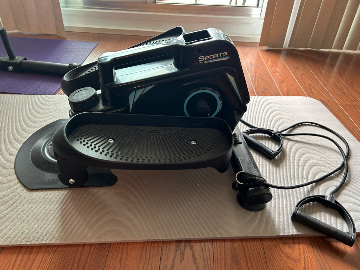 Black Elliptical Stepper with Resistance Bands