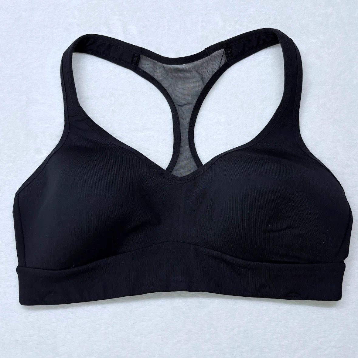 Lululemon Energy Bra Black Mesh Back Racerback Athletic Size 6 - photo 4