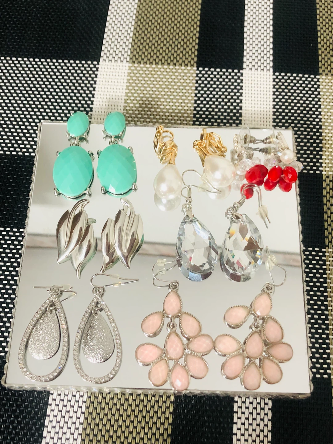 Assorted Women's Fashion Earrings