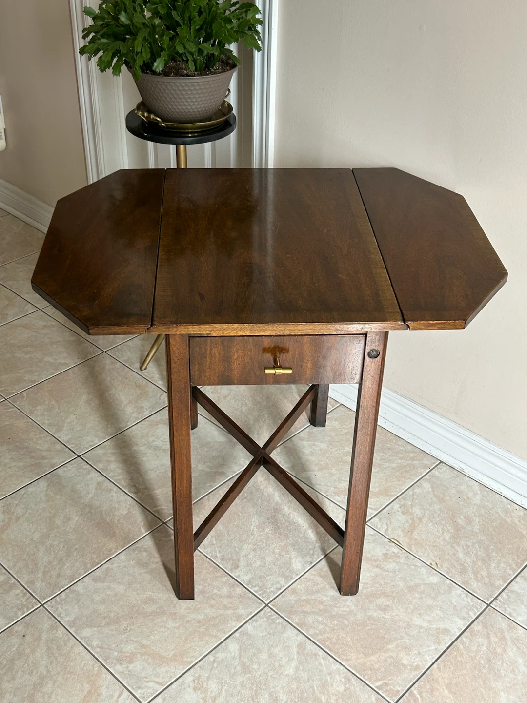Vintage Drop Leaf Side Table with Drawer - photo 2