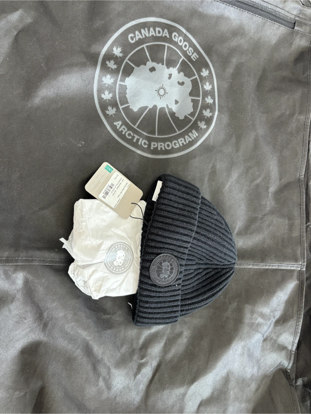 Canada Goose Cashmere hat New with tags - photo 2