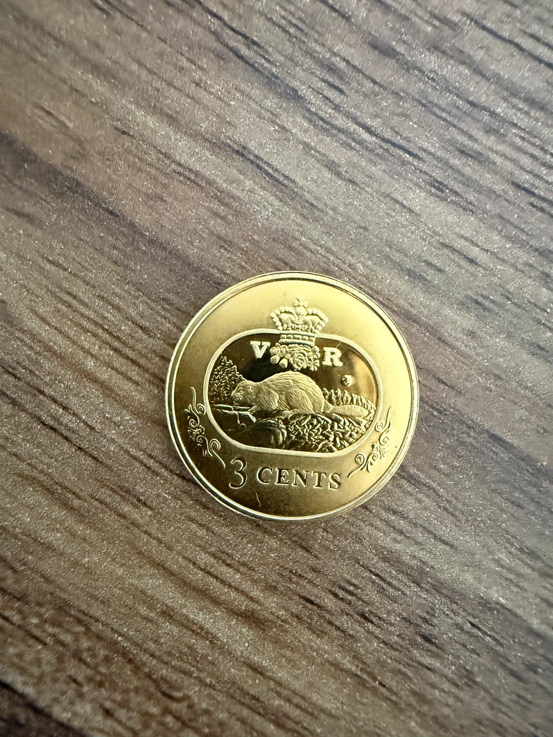 Canada 3-Cents BEAVER Gold-plated Silver Coin - photo 2