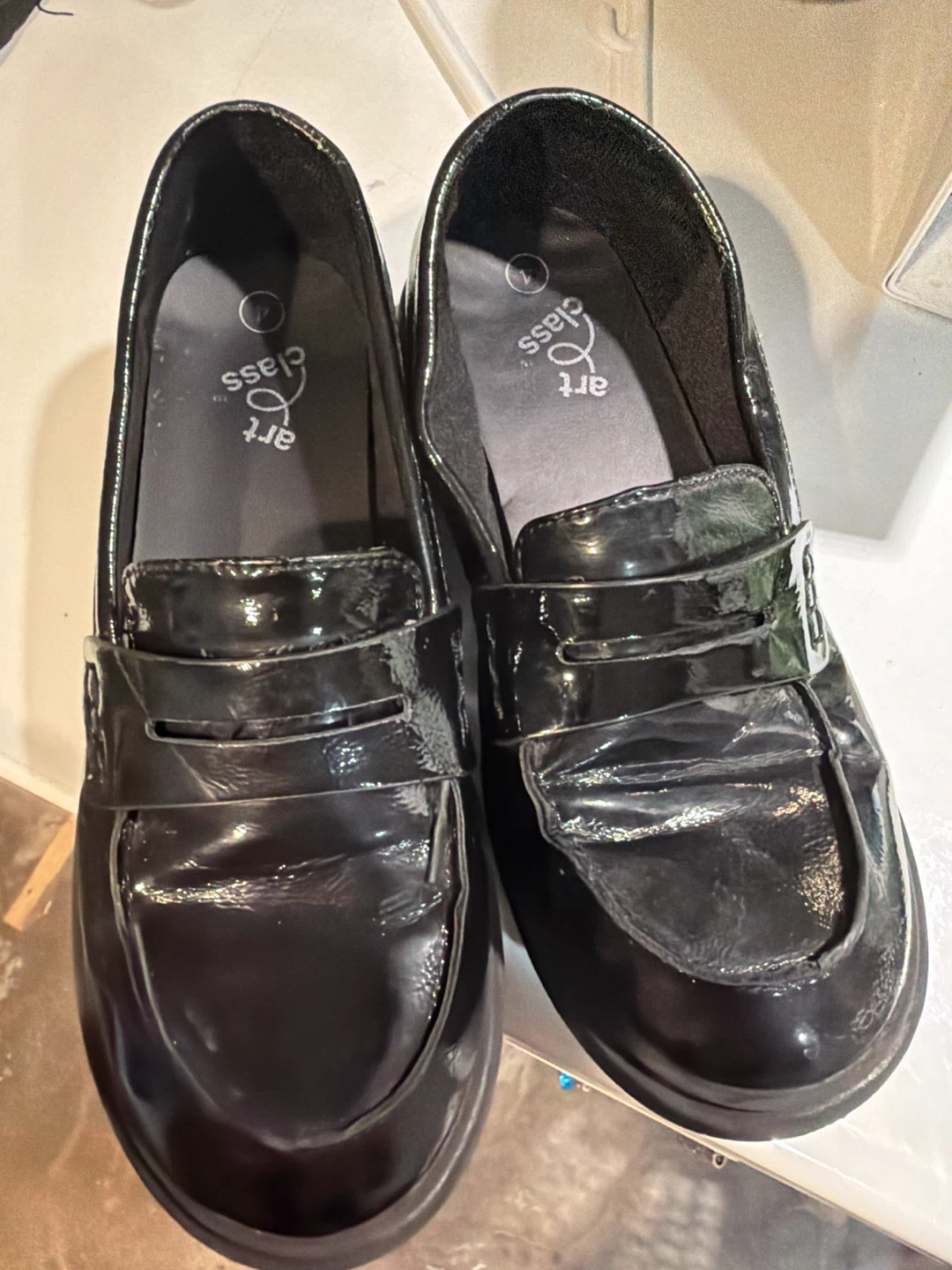 Black art class shoes