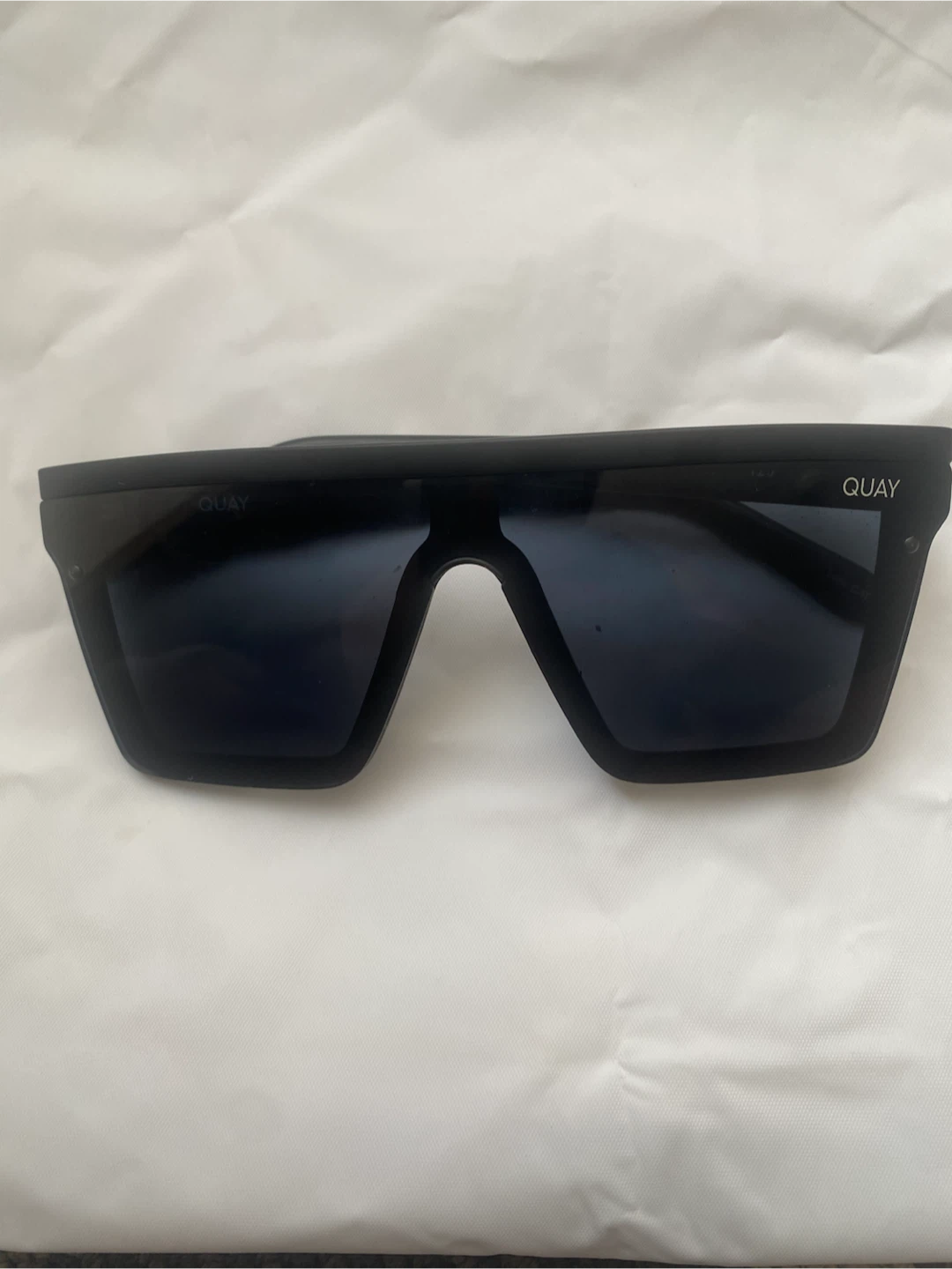 QUAY Australia Sunglasses - photo 3