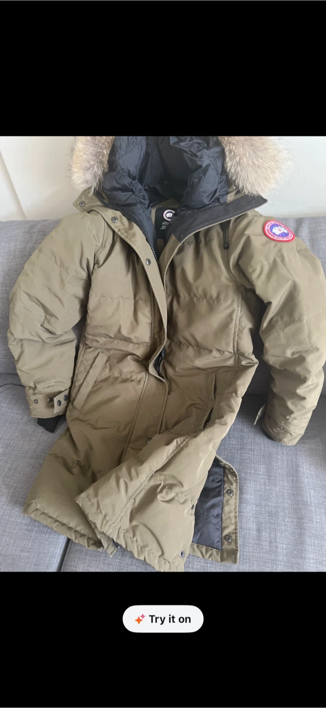 Canada Goose Women's Winter Parka