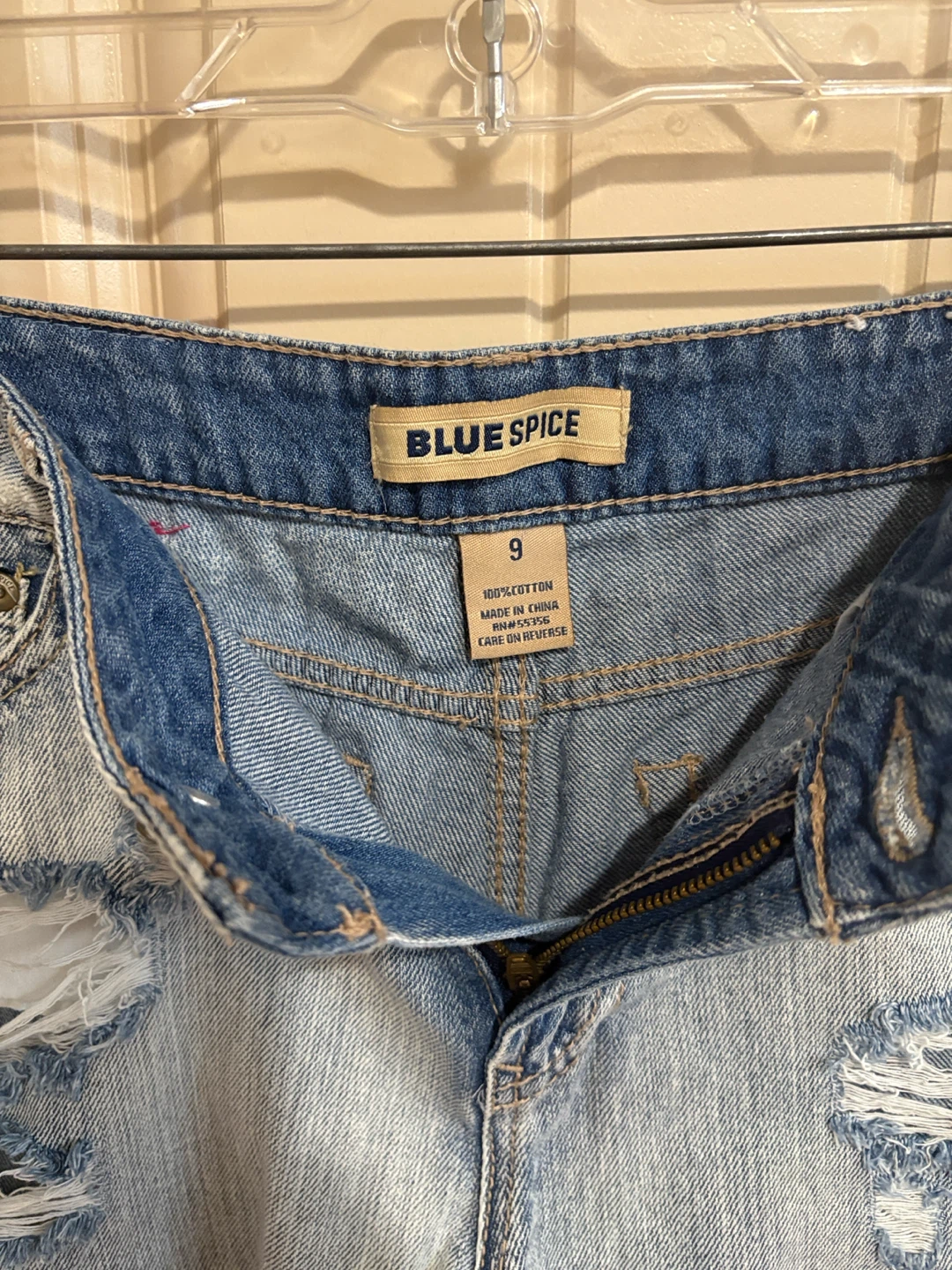 Blue Spice Denim Shorts Size 9 - photo 3