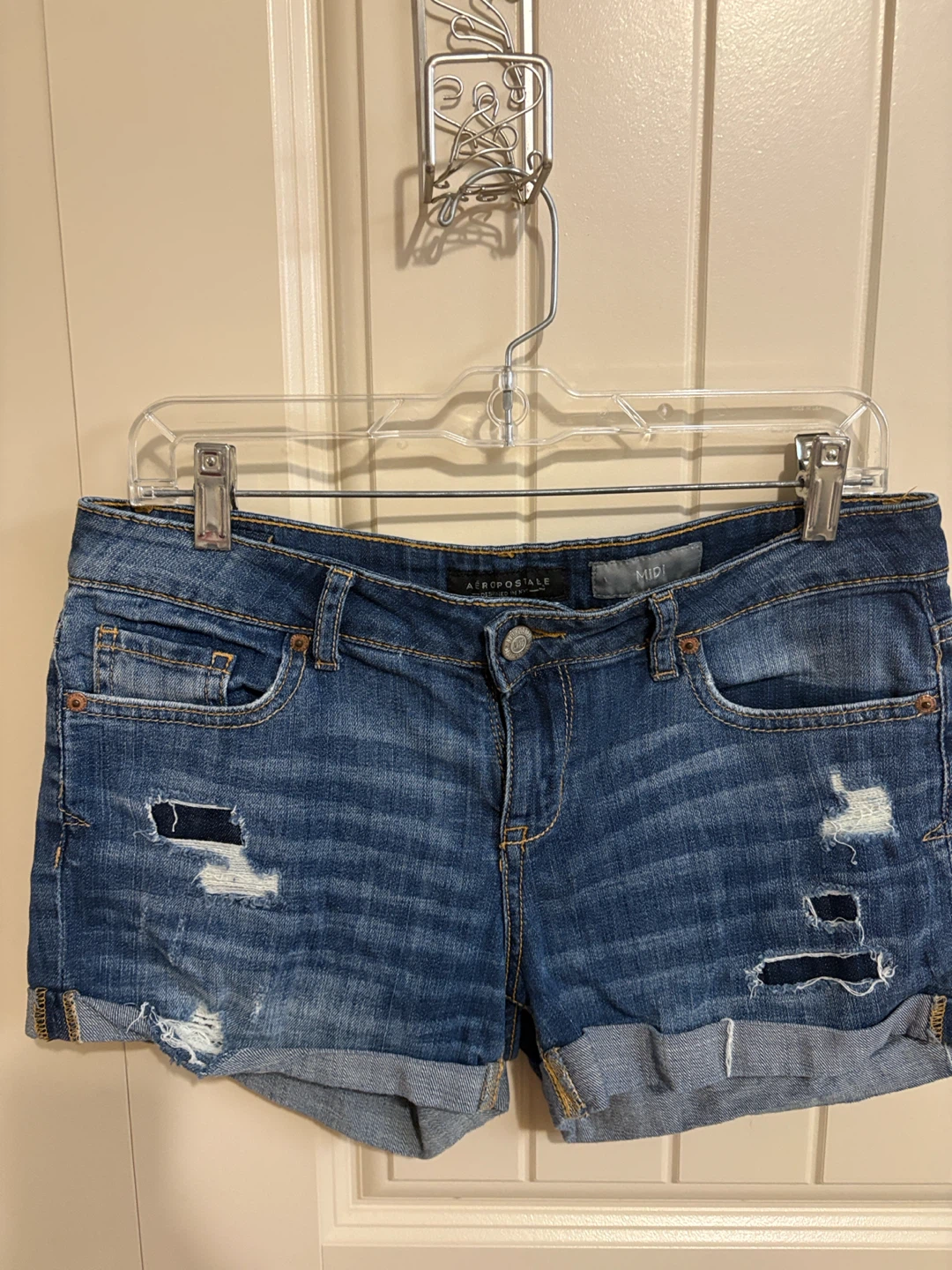 Aéropostale Distressed Denim Shorts