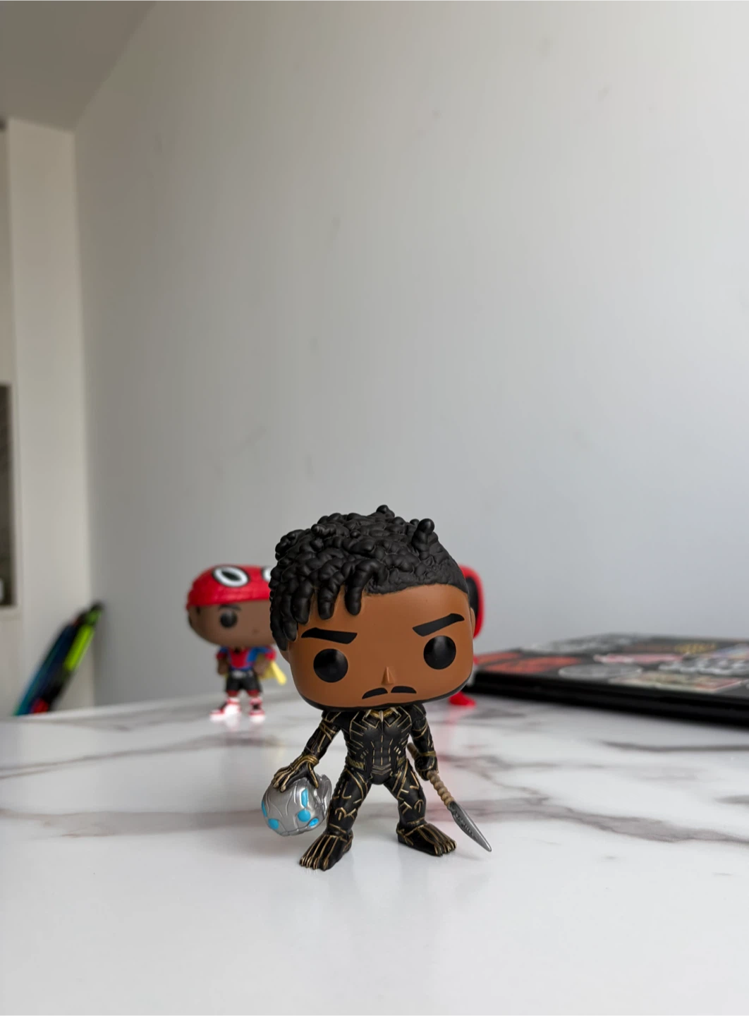 Michael B. Jordan King Killmonger #878 Funko Pop! - photo 3