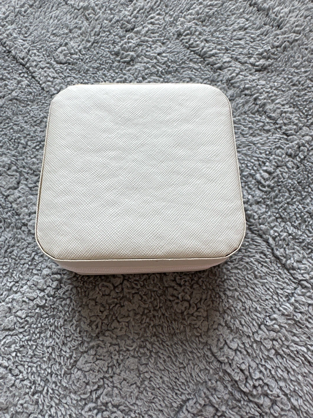 White Faux Leather Jewelry Box Organizer - photo 2