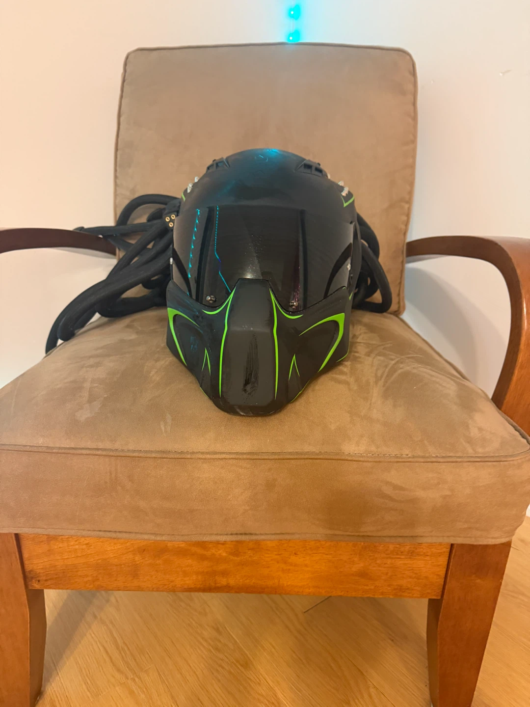 Predator Motorcycle Helmet - photo 3