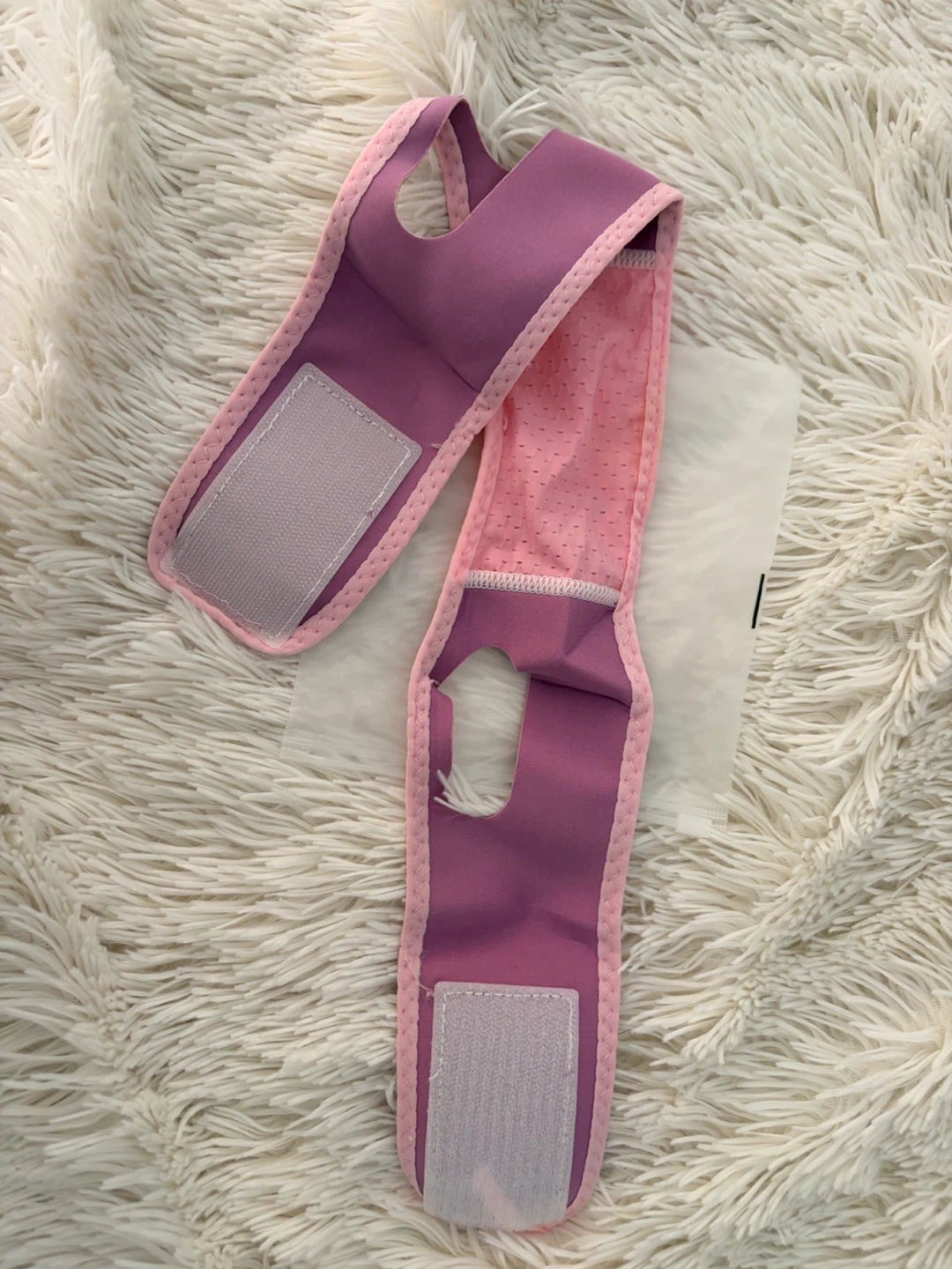 YRIQO Reusable V Line Lifting Chin Strap - photo 2