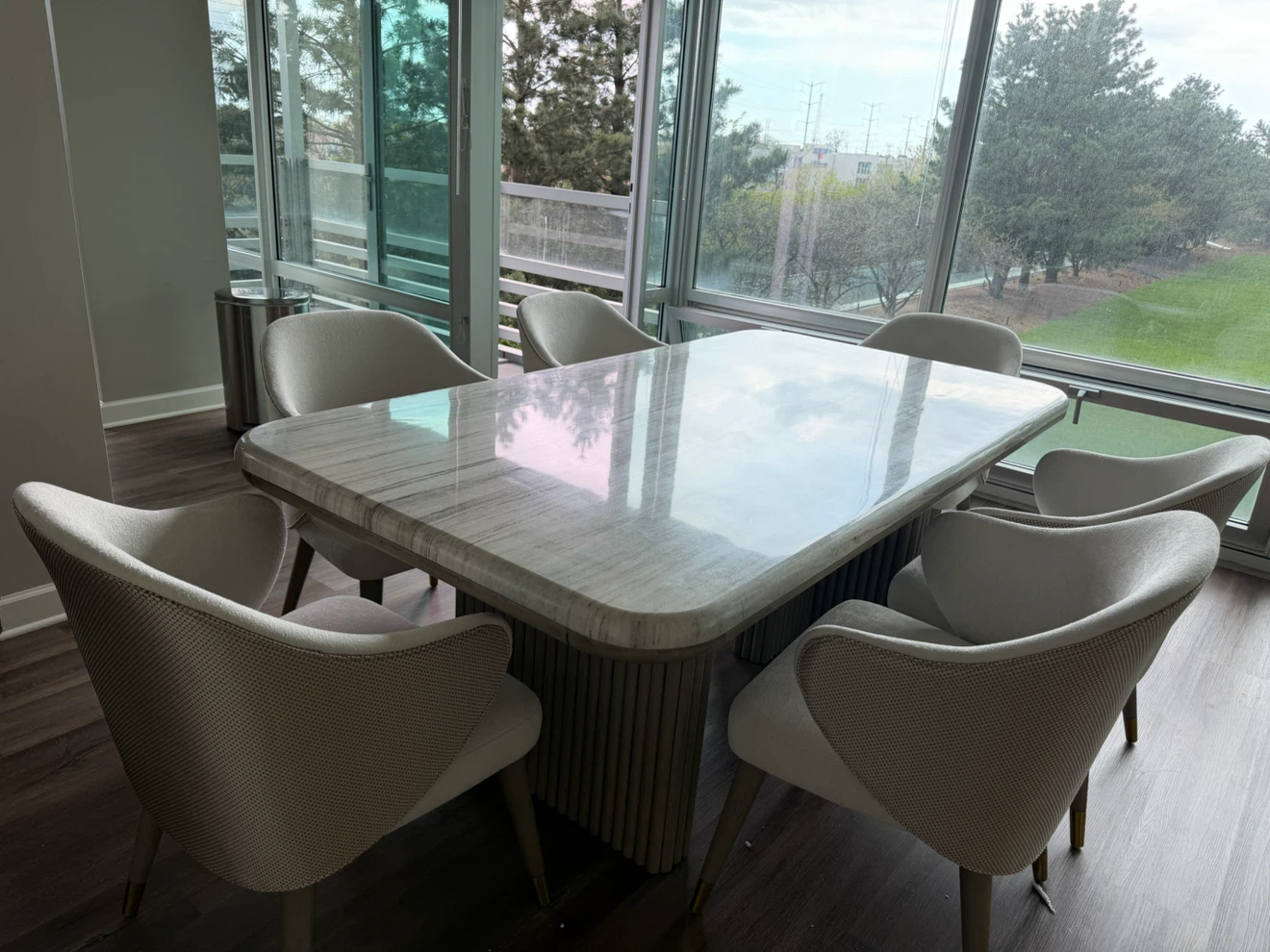 Modern Dining Table and Chairs Set