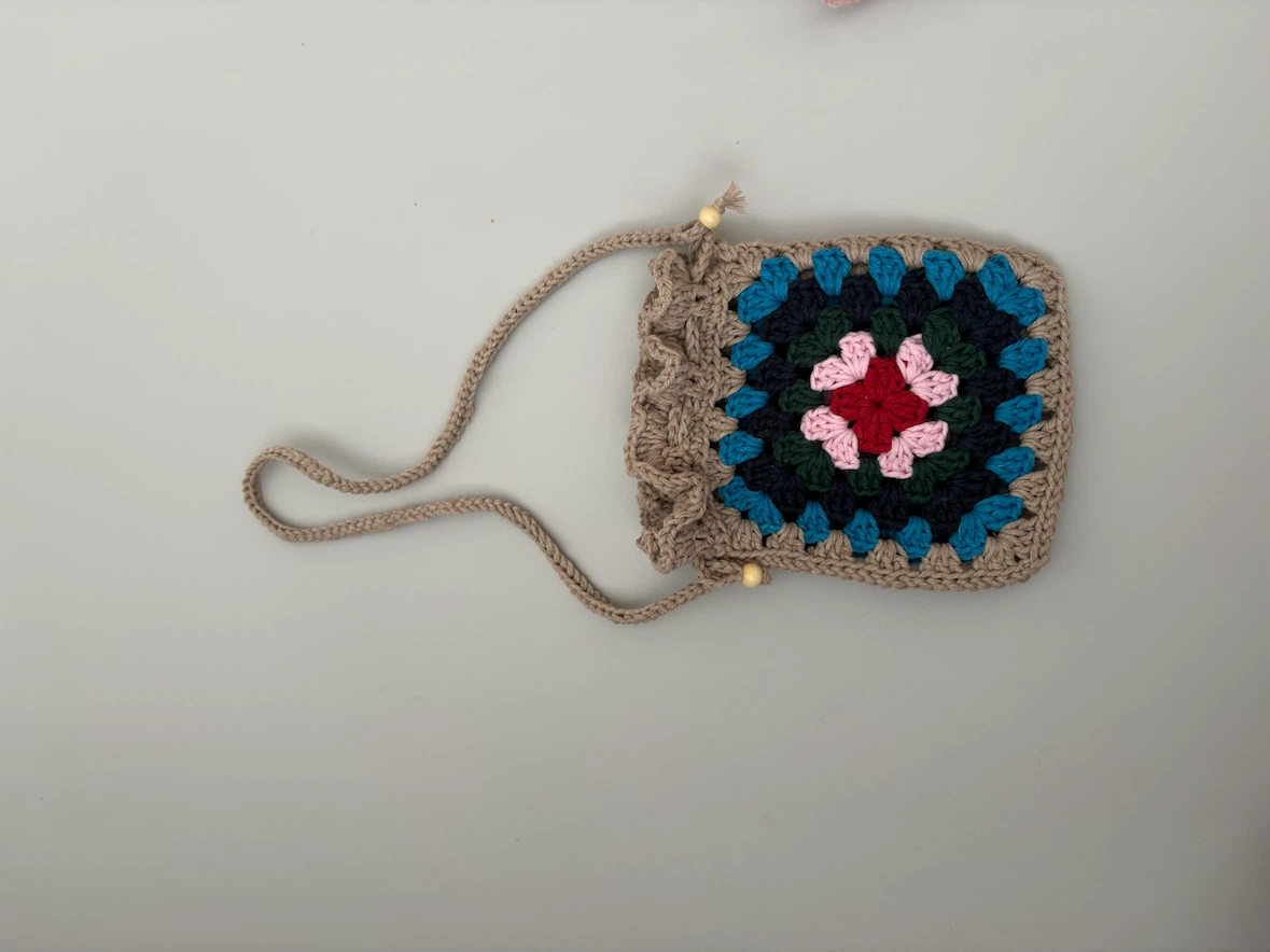 Handmade Crochet Flower Purse for baby and toddler - photo 5