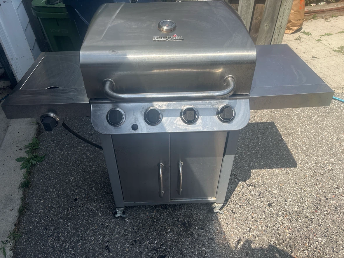 Char-Broil Stainless Steel 3-Burner Gas Grill