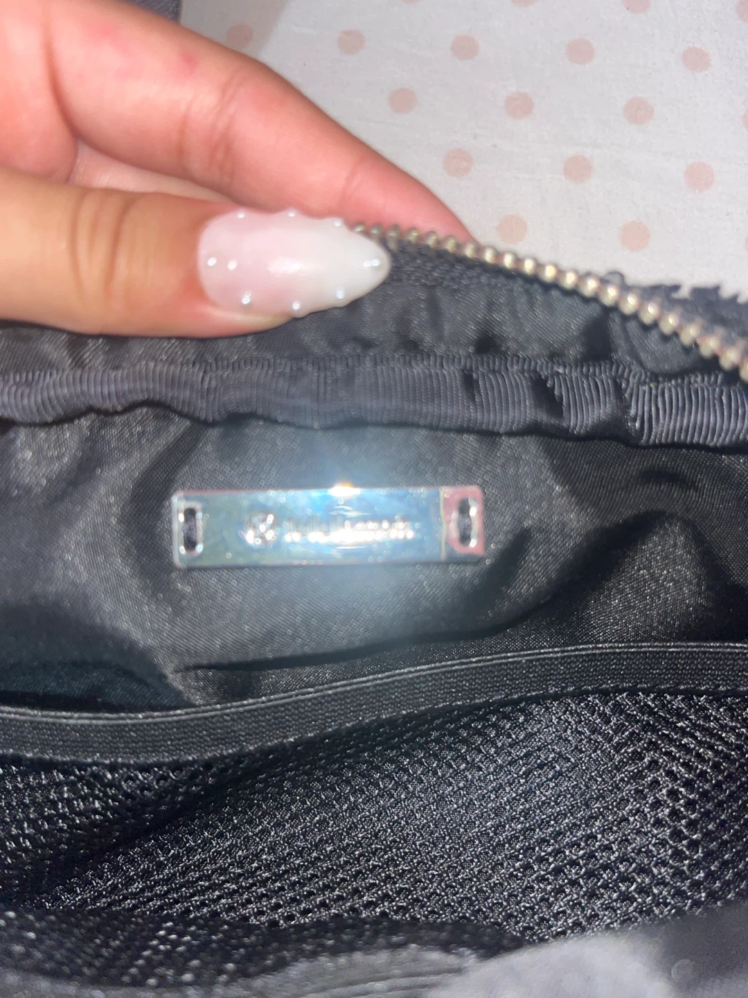 Lululemon Black Fleece Everywhere Belt Bag - photo 4