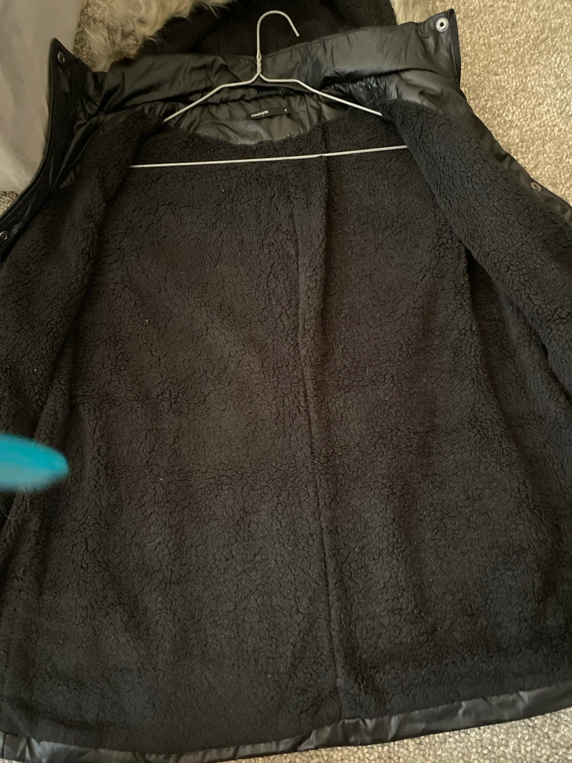 Black Faux Fur Hooded Puffer Vest - photo 2