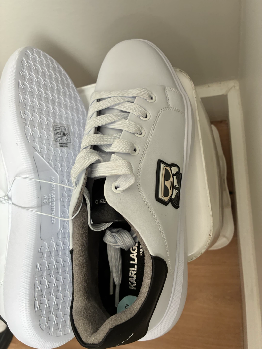 Karl Lagerfeld Paris White Sneakers - Size 8.5 - photo 3