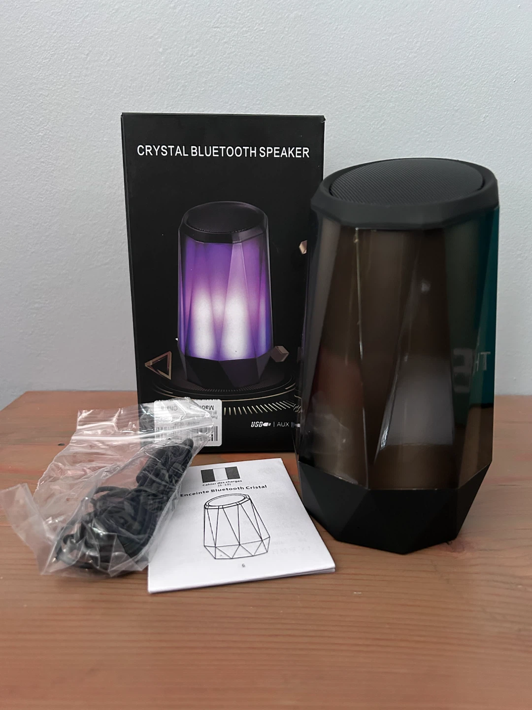 Crystal Bluetooth speaker (NWT)