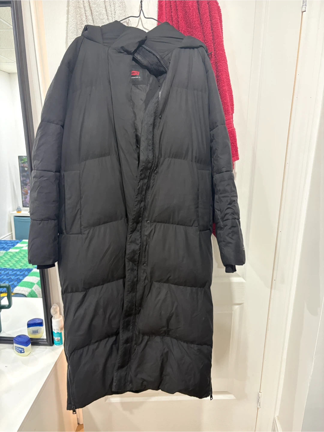 Unisex LEVI’s -20 winter jacket (Size L)