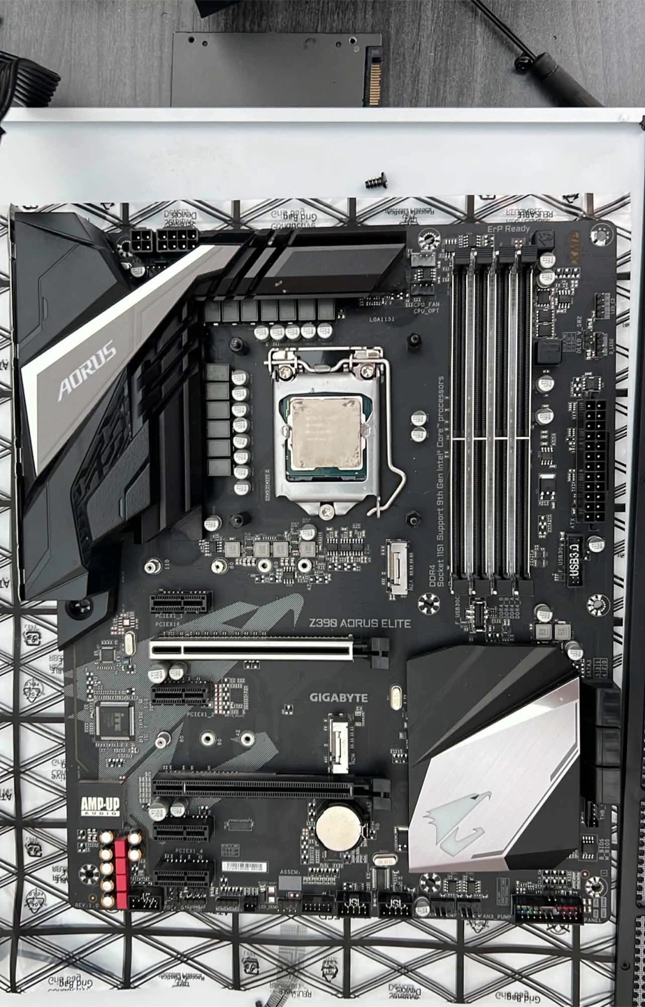 Gigabyte Z390 Aorus Elite