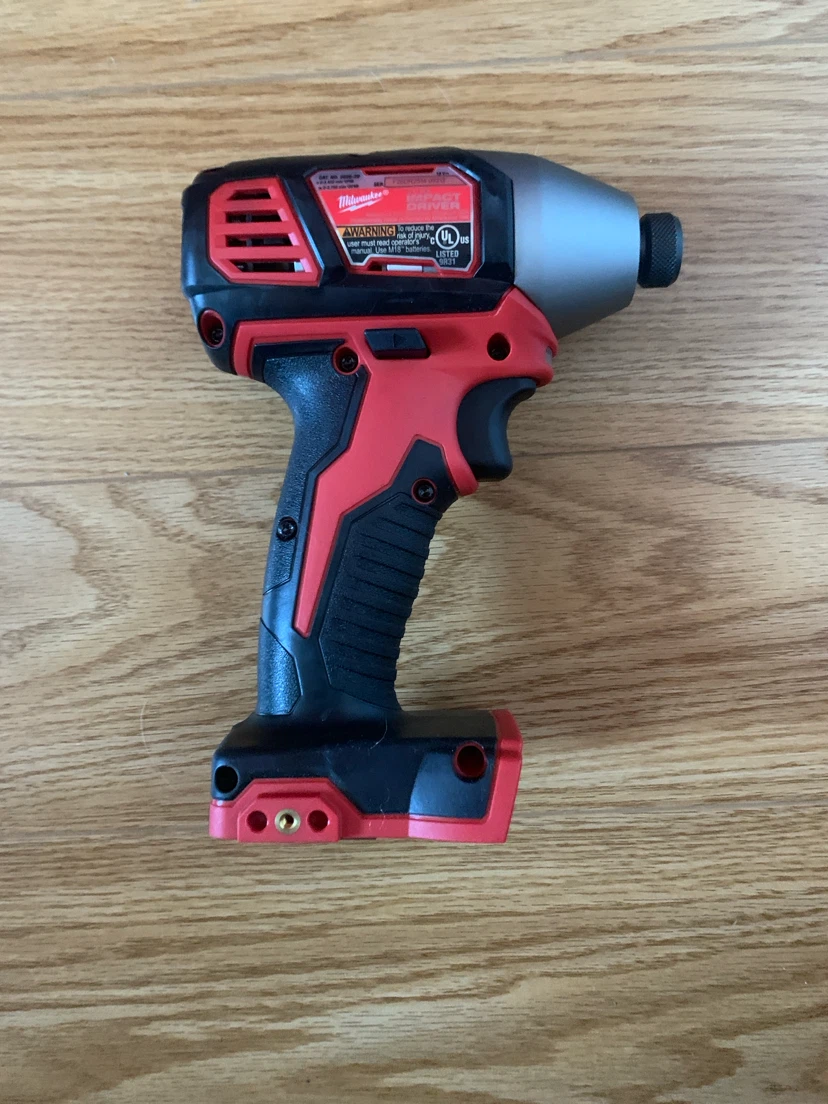Milwaukee 1/4" Hex Impact Driver - photo 4
