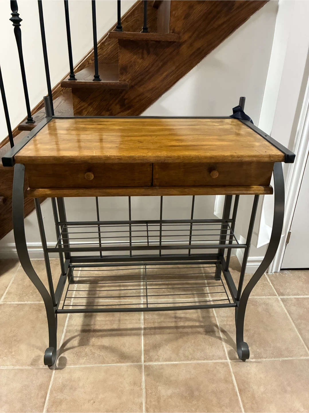 Bakers Rack Table