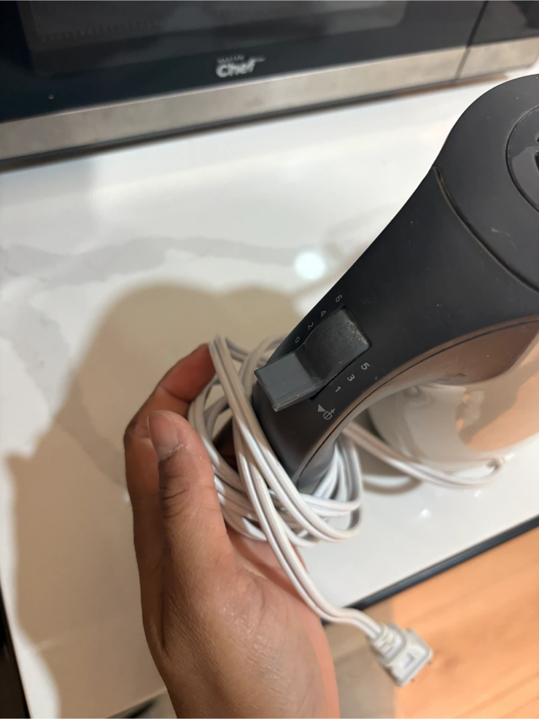 Sunbeam Hand Mixer with Beaters - photo 3