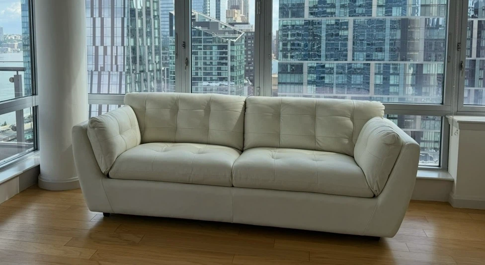 Damar Leather Sofa - photo 3