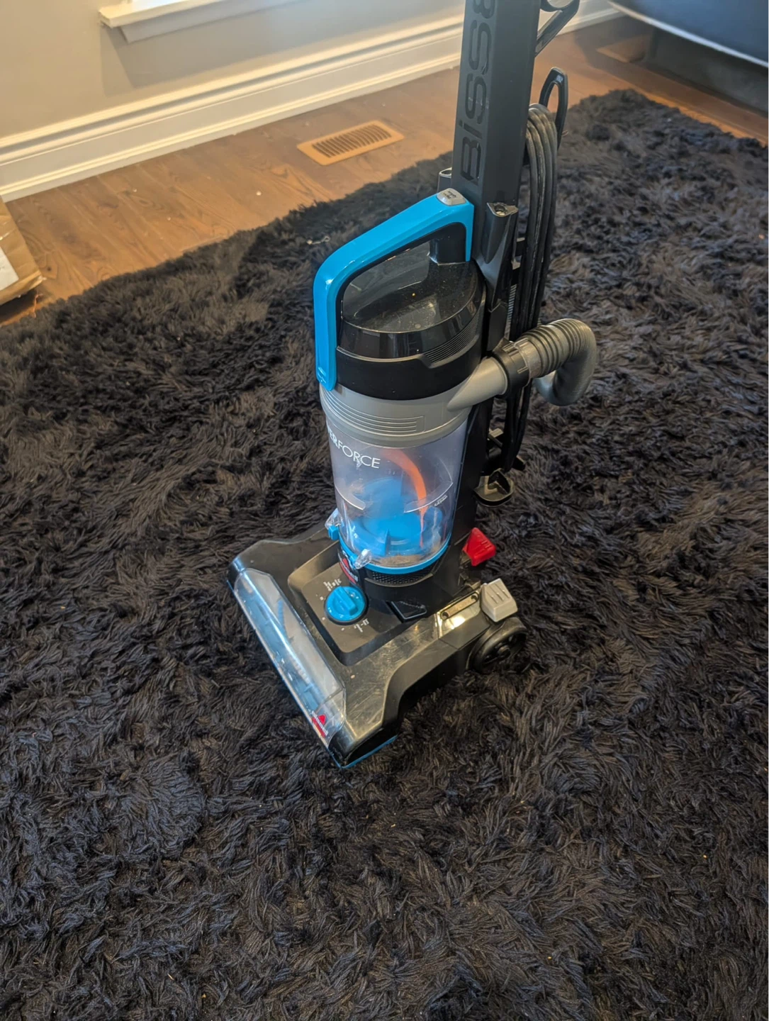 Bissell PowerForce Vacuum Cleaner - photo 2