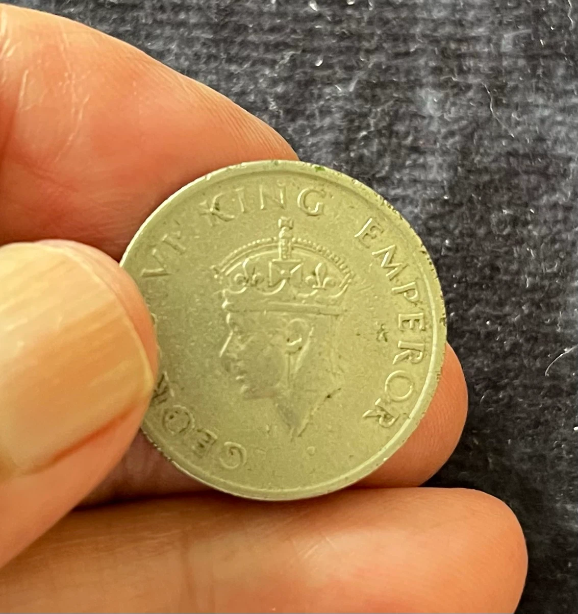 1946 Biritish India Half Rupee Coin - photo 2