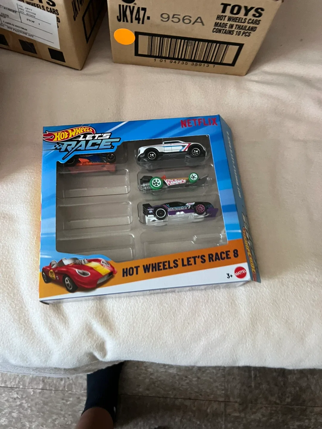 Hot Wheels Let's Race 8 Multi-Pack Toy Cars - photo 2