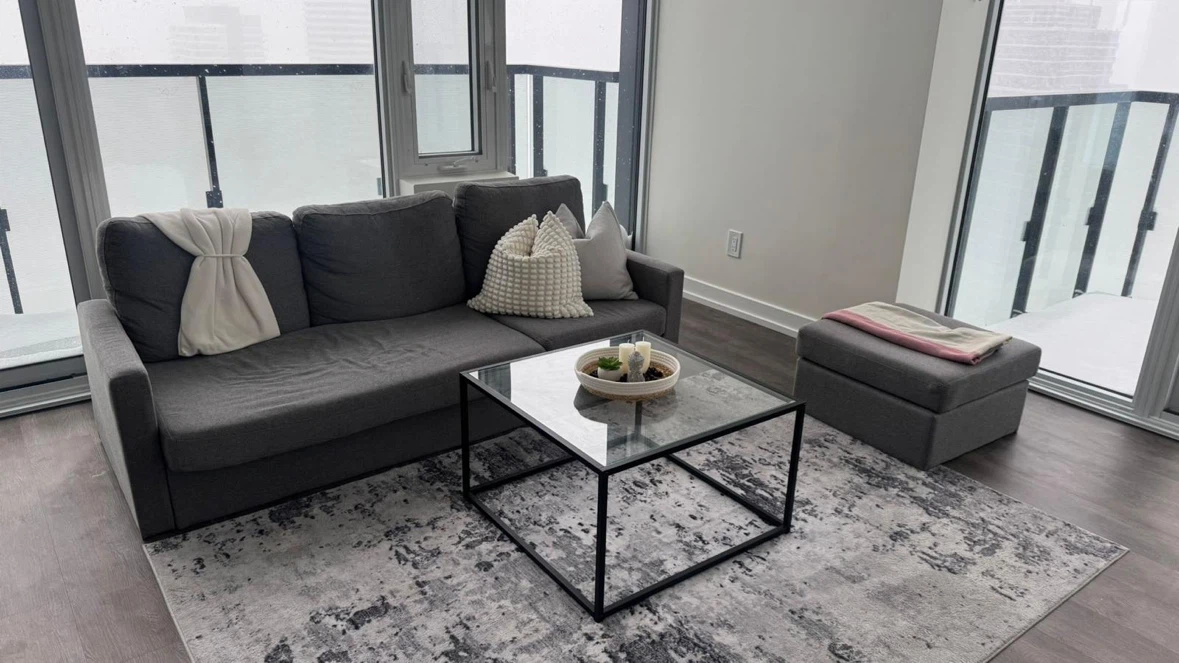 : Dark Grey Sectional Sofa + 3 Accent Pillows — Great Condition