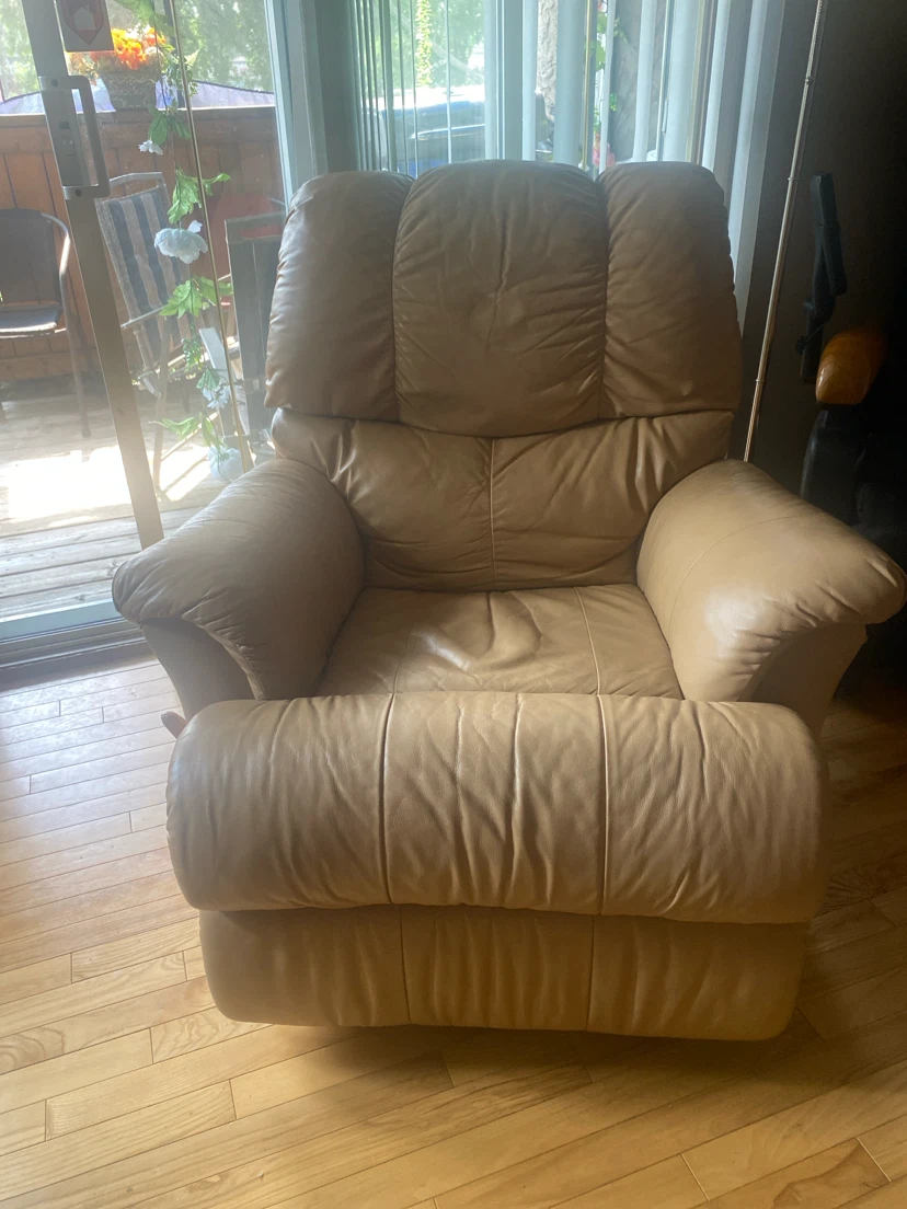 Tan Leather Recliner Chair