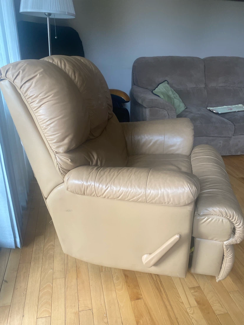 Tan Leather Recliner Chair - photo 2